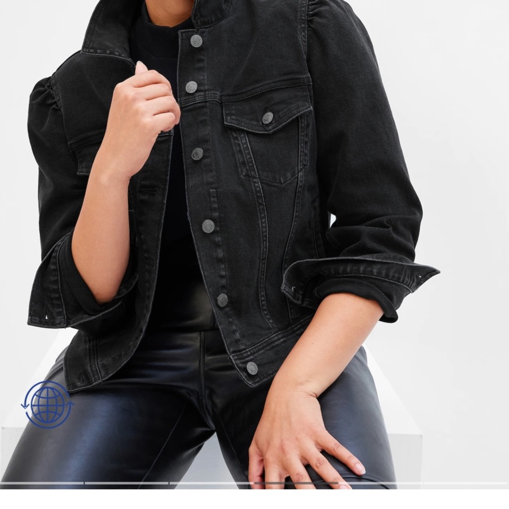 NWOT Gap Washwell Puff Sleeve Denim Jacket